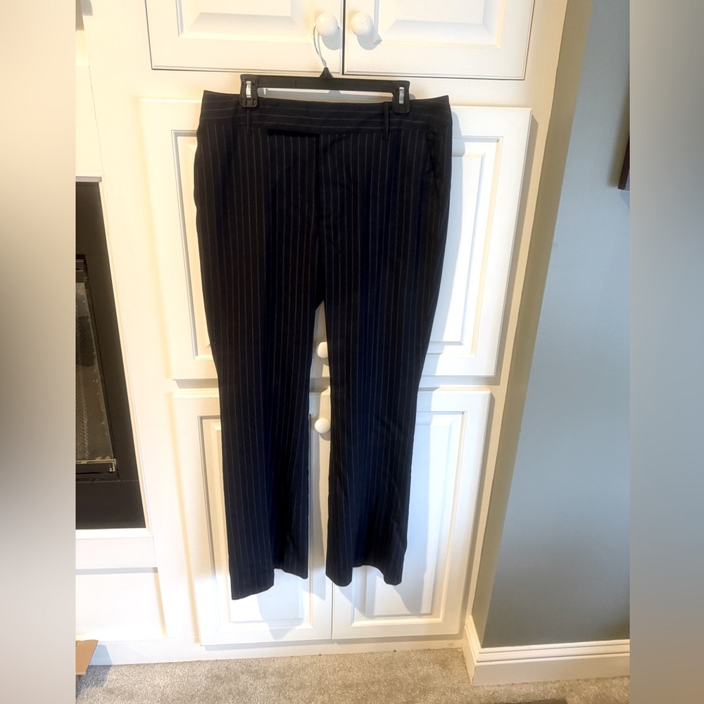 Banana Republic Harrison Fit, Size 12, Navy striped dress pants